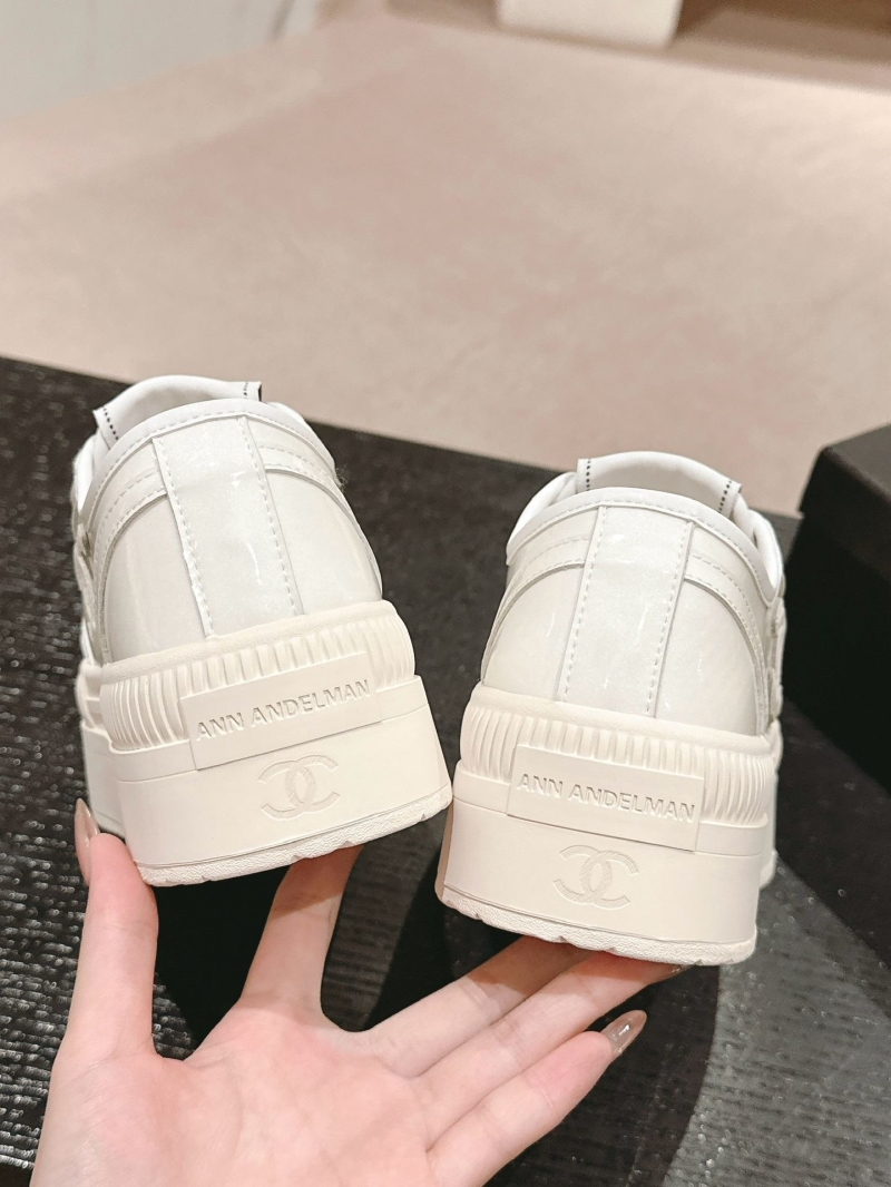 Ch**el sport shoes